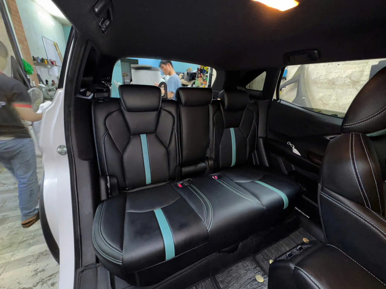BỌC GHẾ DA MITSUBISHI XFORCE